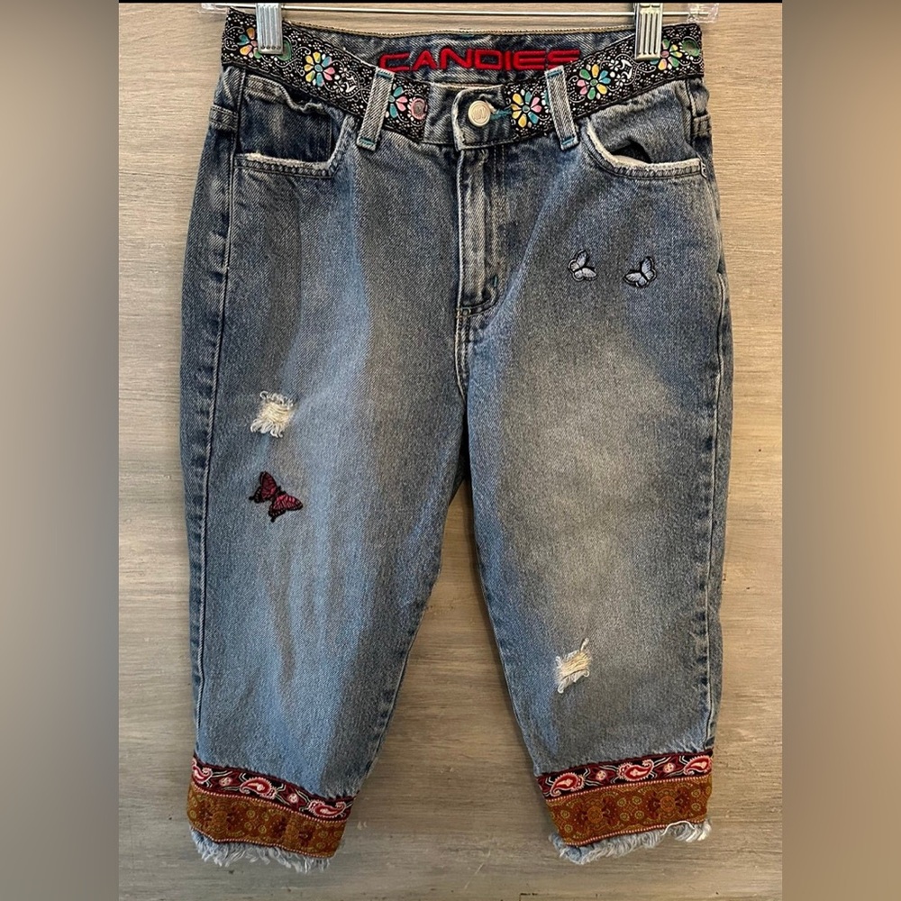 Candies Future Basics Boho Crop Jeans 100% Cotton Size 3‎ Good Condition